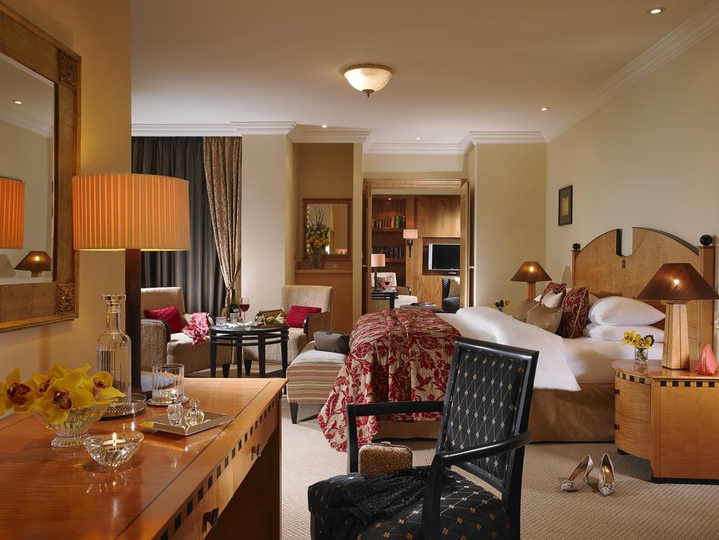 Mount Wolseley Hotel Spa & Golf Resort Tullow Extérieur photo
