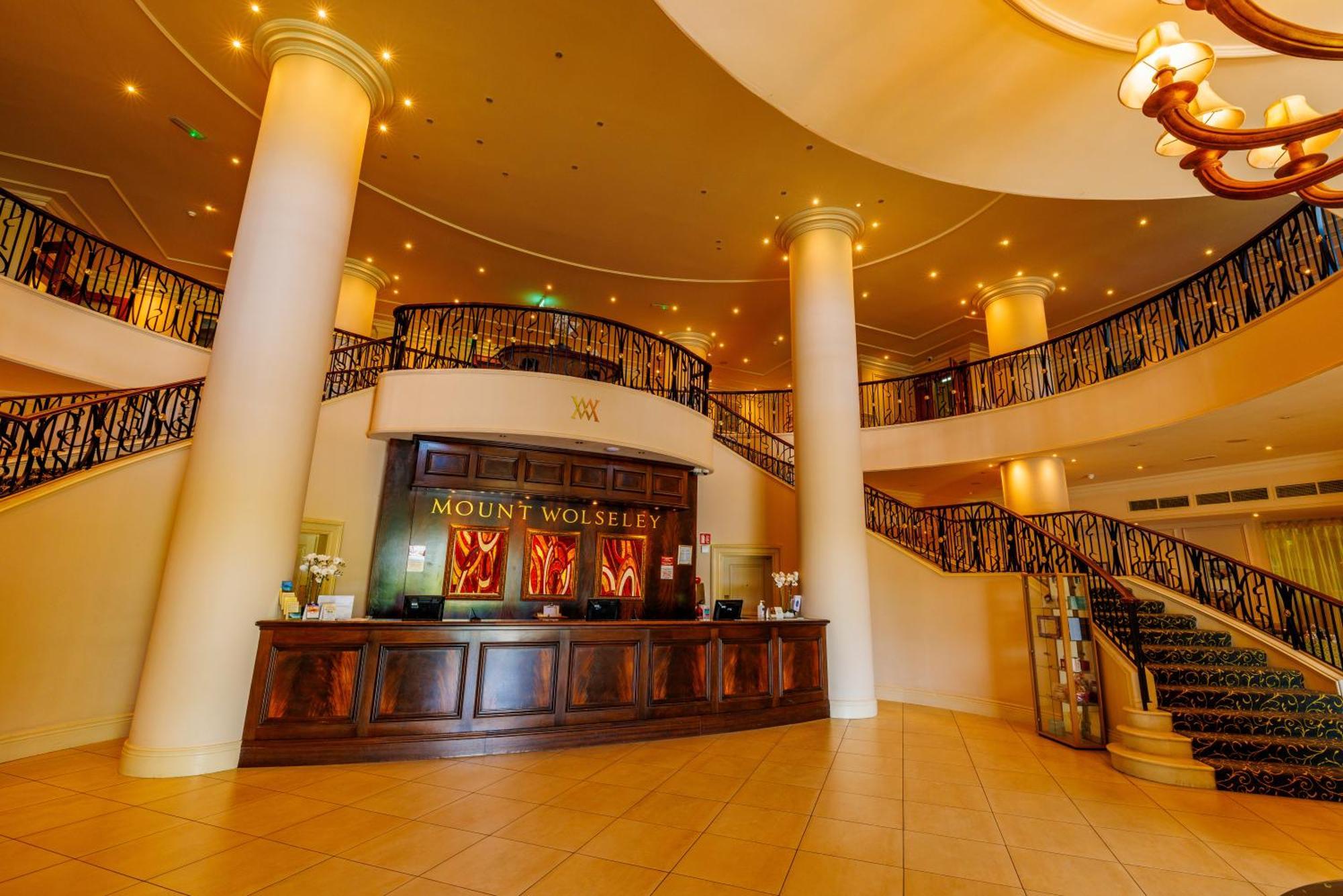 Mount Wolseley Hotel Spa & Golf Resort Tullow Extérieur photo