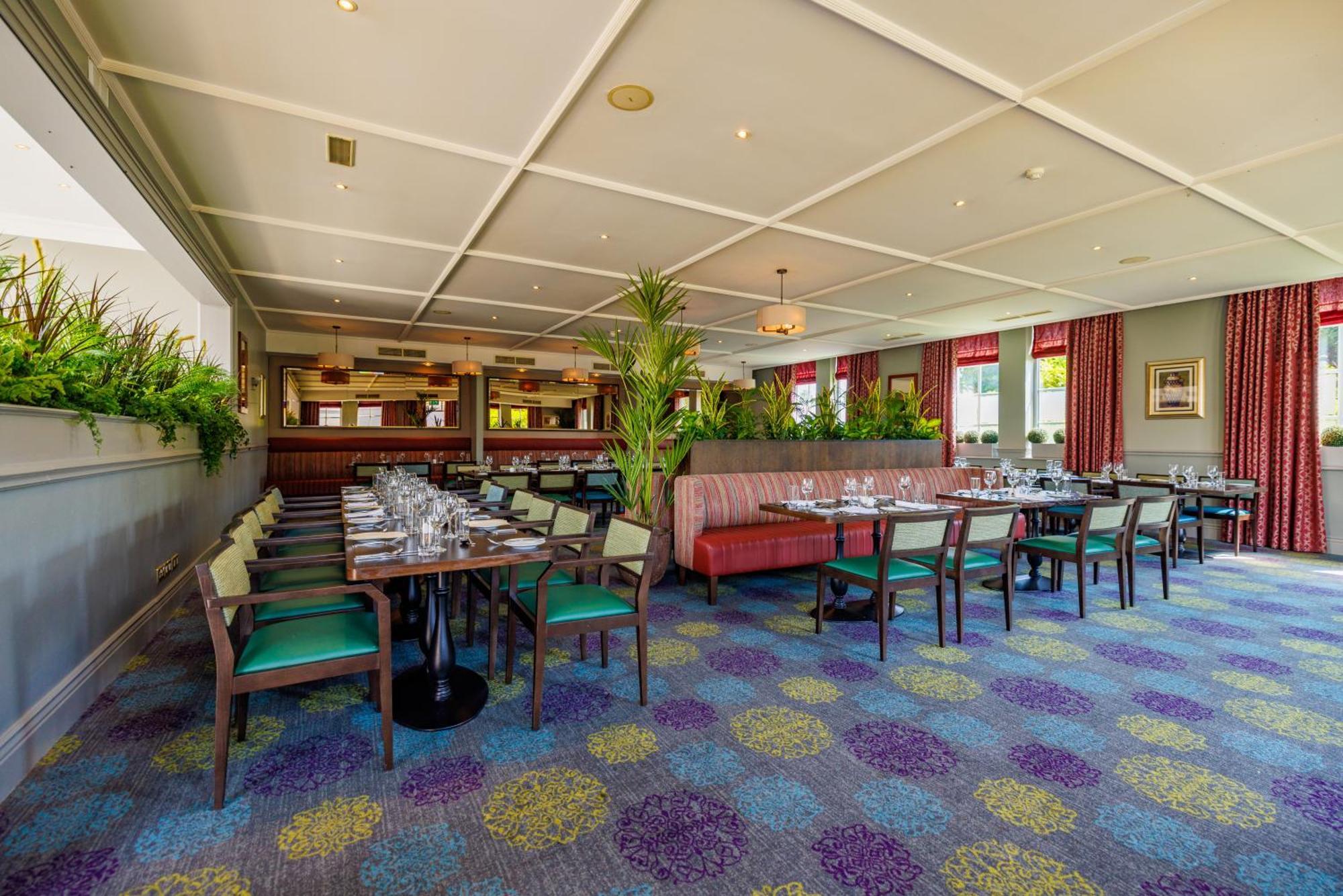 Mount Wolseley Hotel Spa & Golf Resort Tullow Extérieur photo