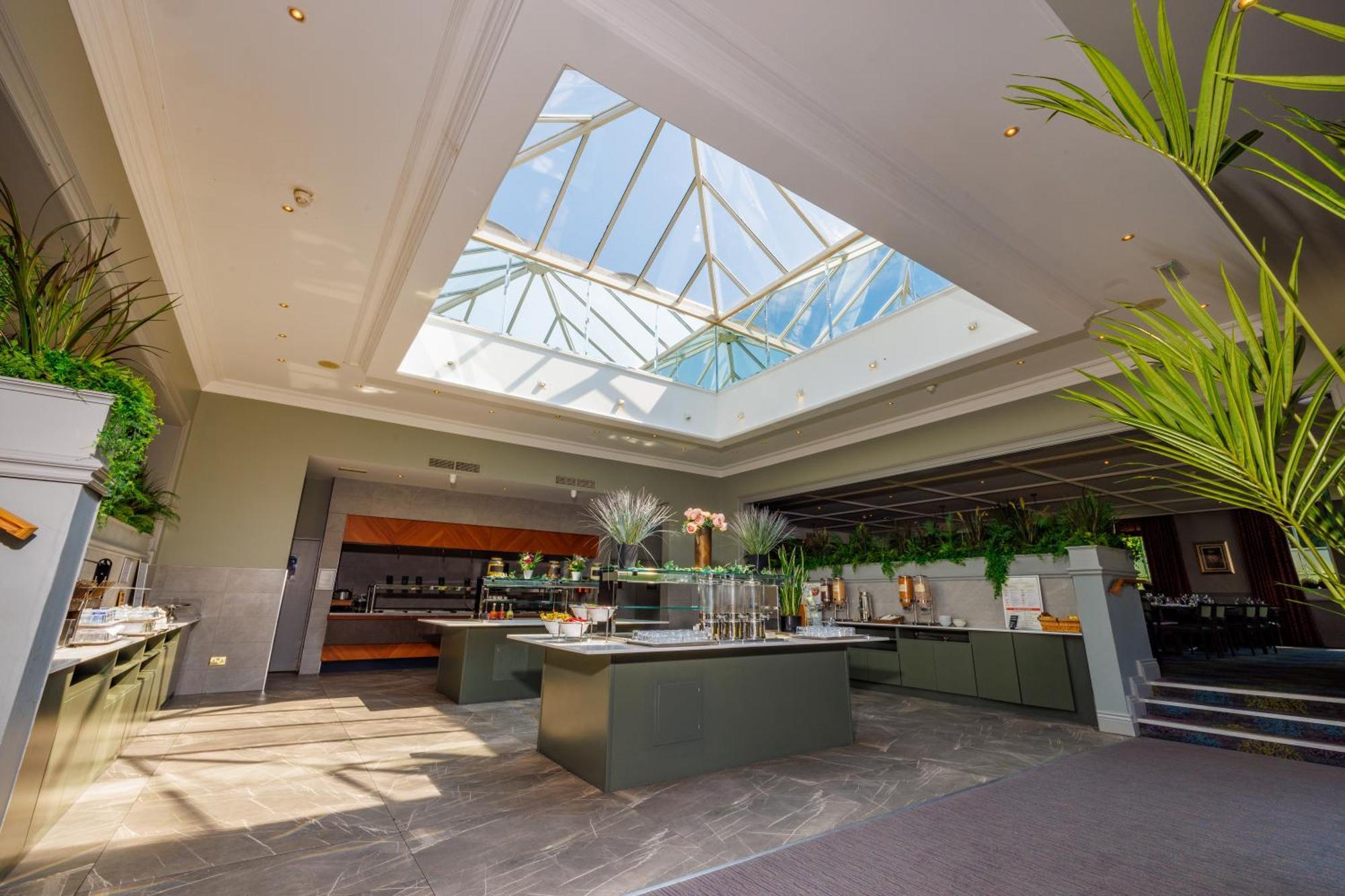 Mount Wolseley Hotel Spa & Golf Resort Tullow Extérieur photo