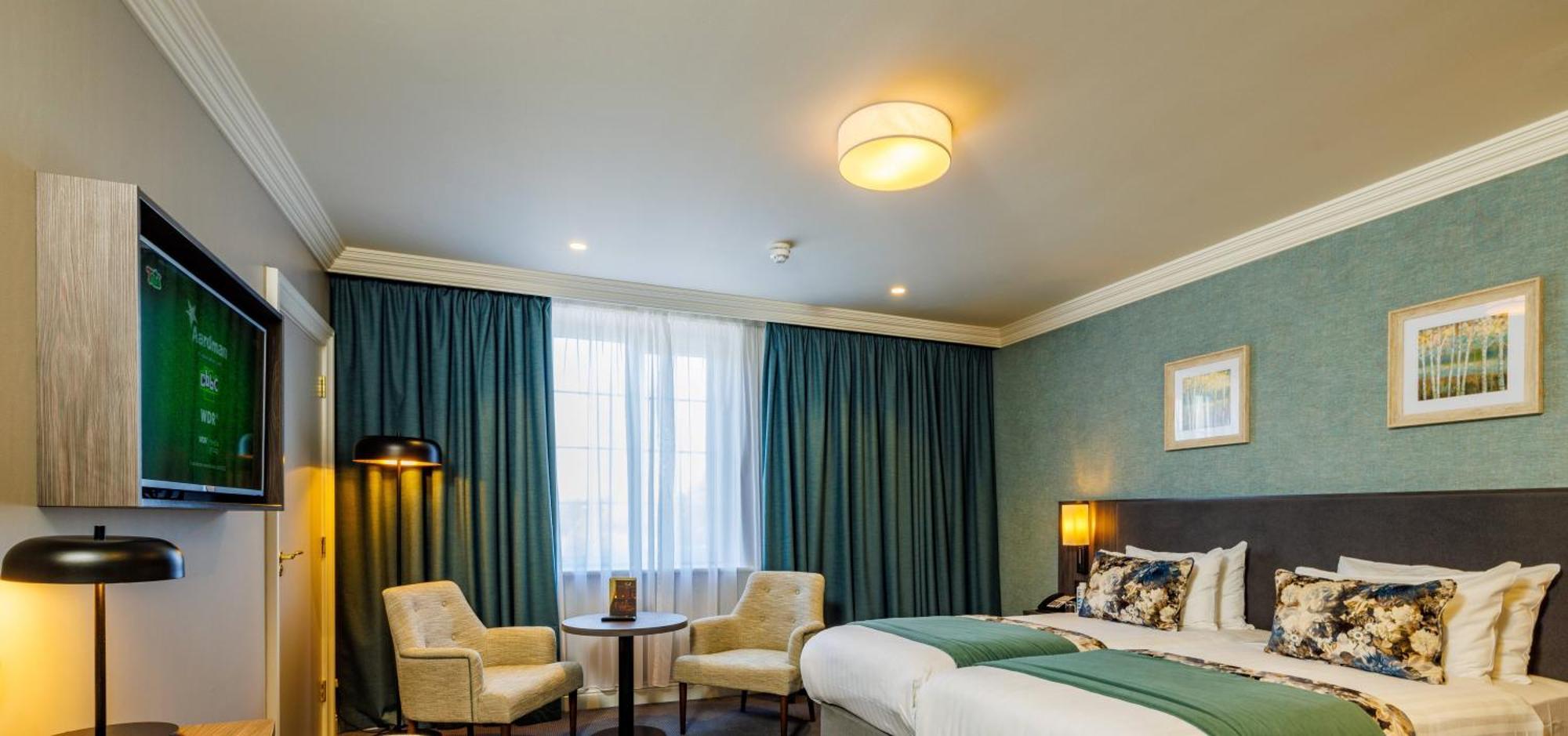 Mount Wolseley Hotel Spa & Golf Resort Tullow Extérieur photo