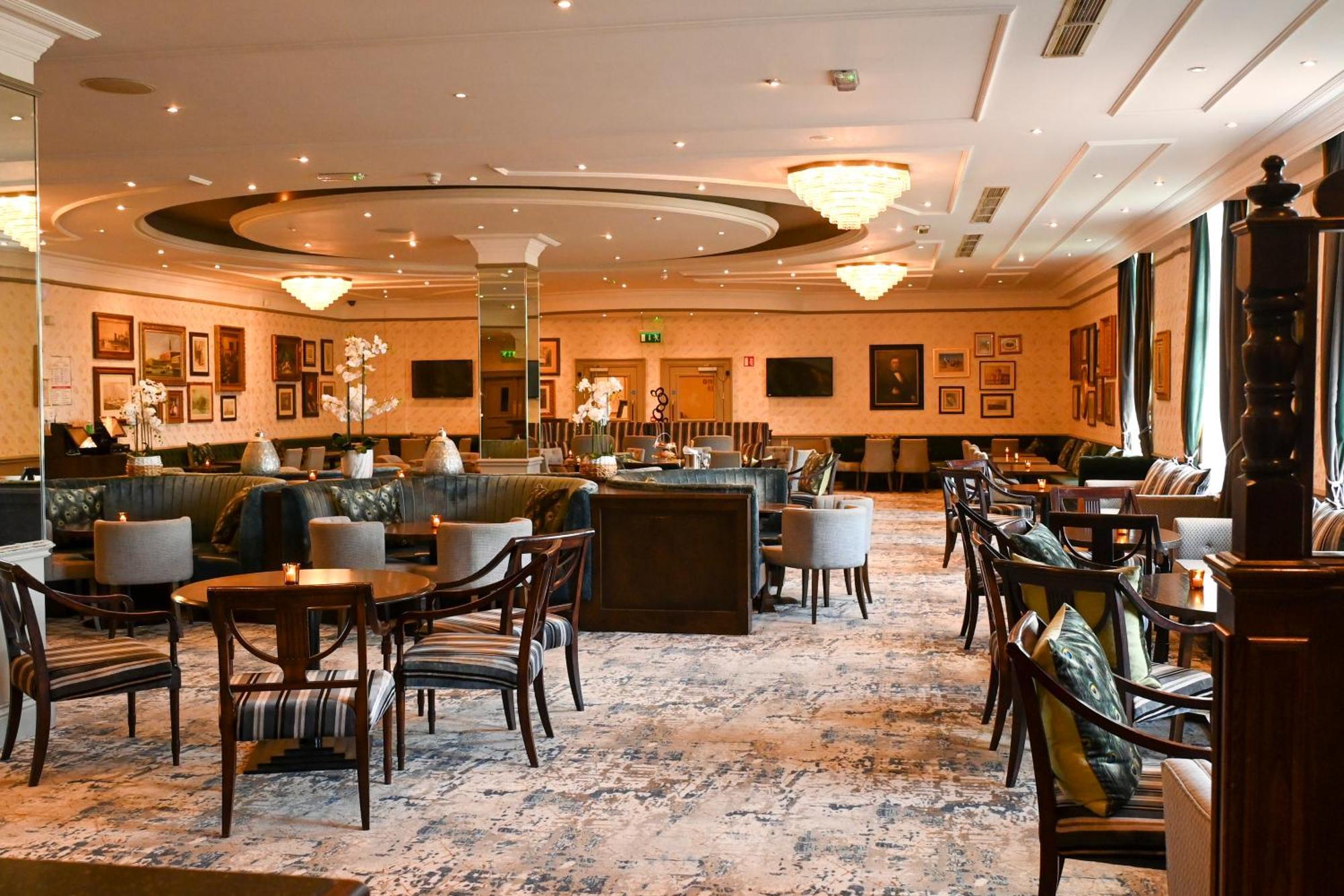 Mount Wolseley Hotel Spa & Golf Resort Tullow Extérieur photo